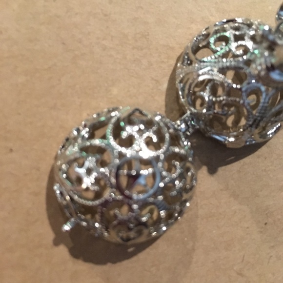 2 Harmony Pendants - Picture 4 of 8